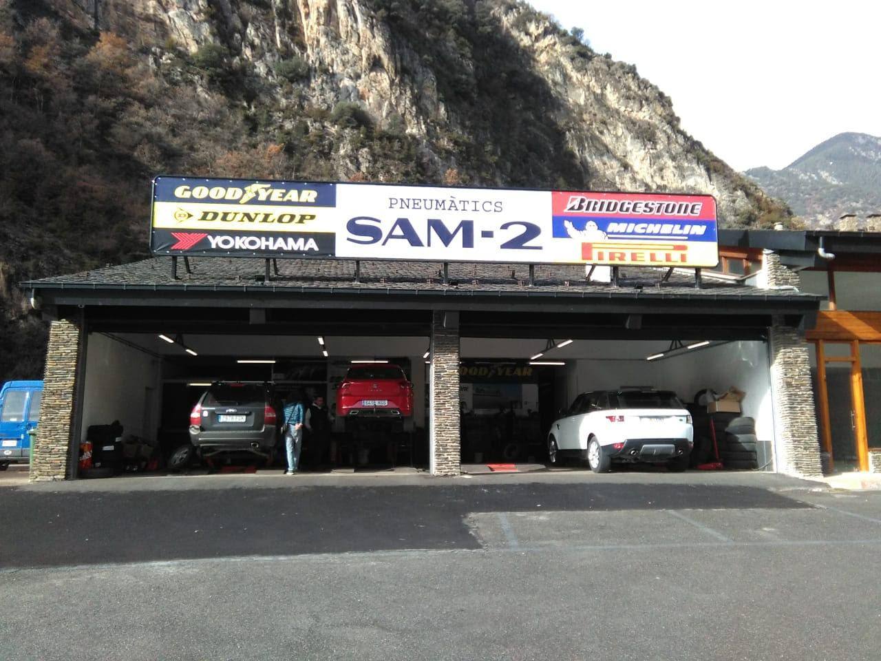 SAM 2